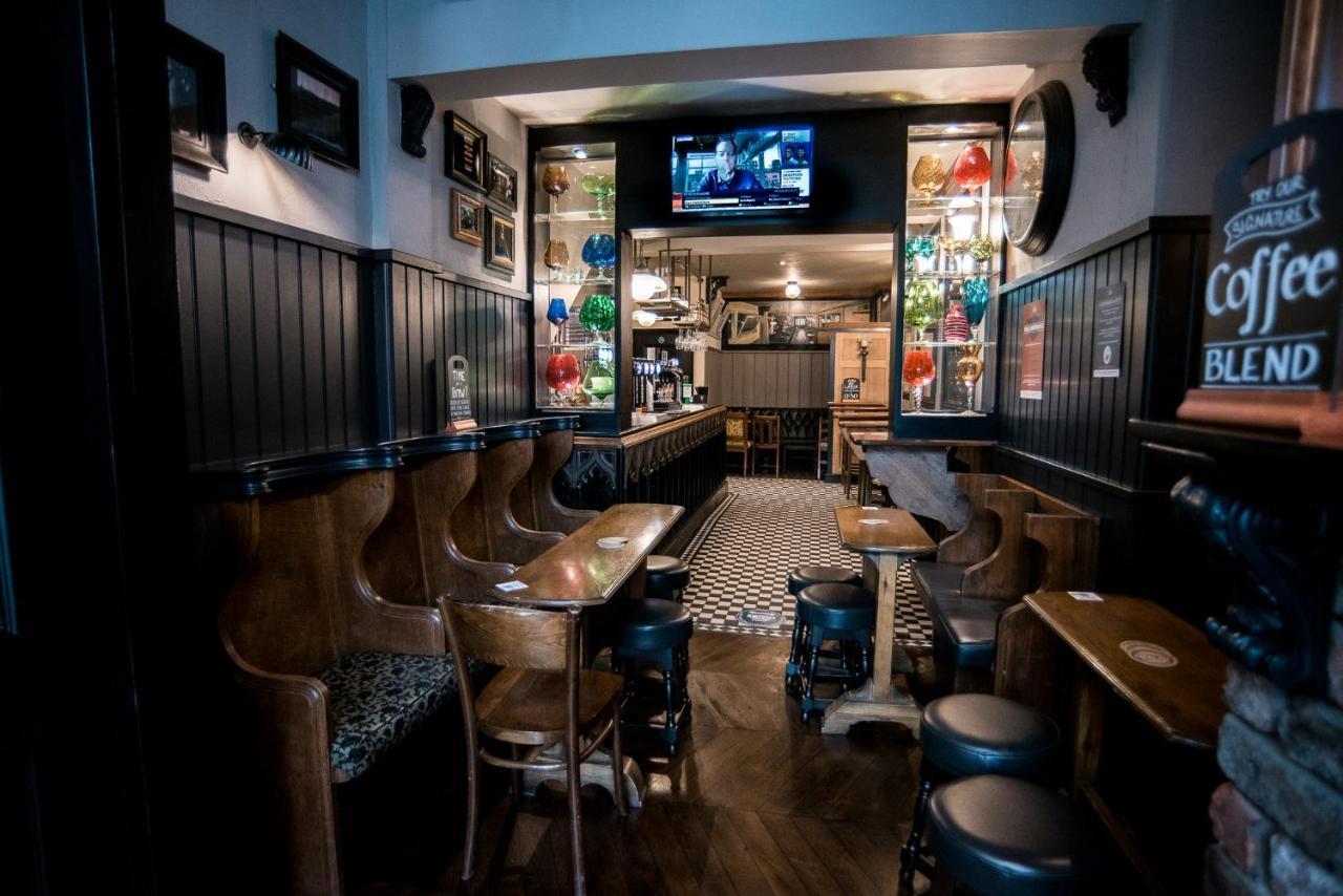 Lower Turks Head Manchester Exterior foto